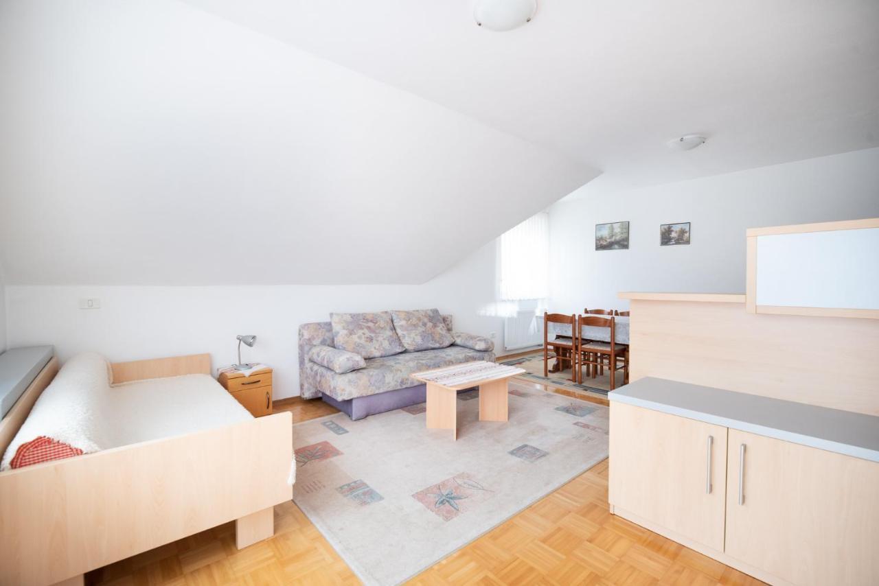 Apartmaji Trentelj Bled Bagian luar foto