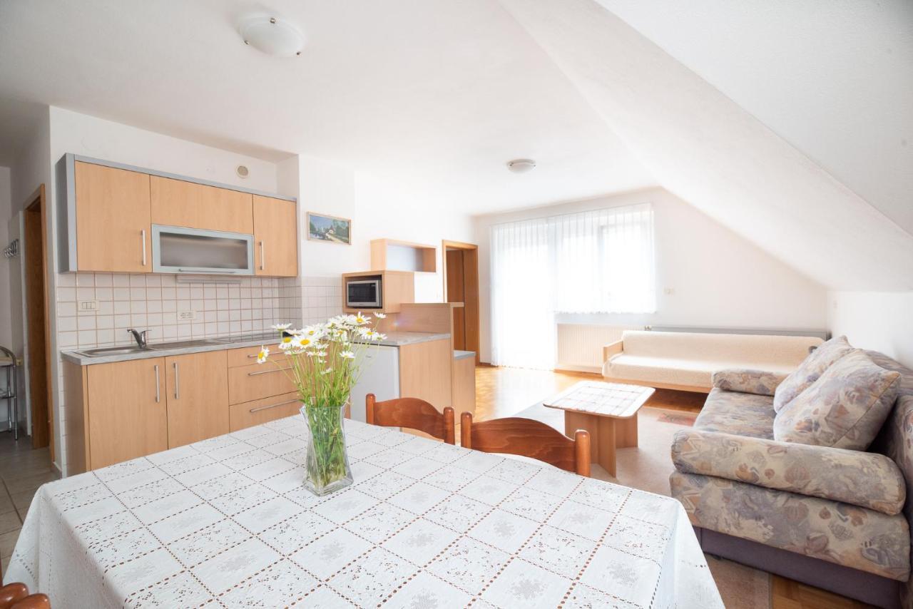 Apartmaji Trentelj Bled Bagian luar foto